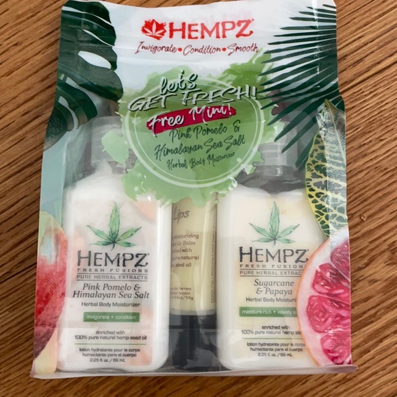 Hempz Other - Hempz gift set 2 body moisturizers and a  lip balm